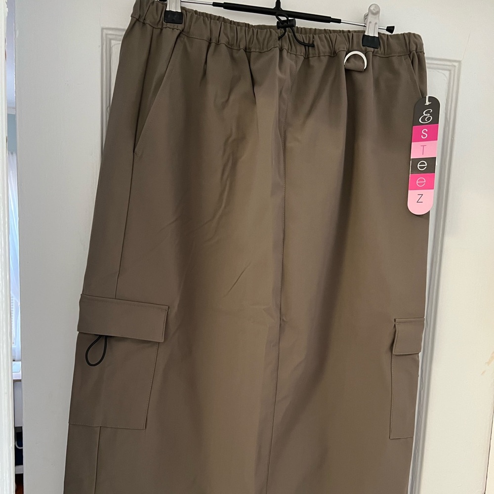 Esteez Cargo Skirt